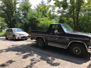 1985 Ford Bronco.jpg