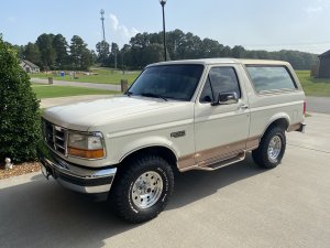 1995 Bronco.jpeg