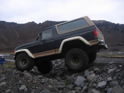bronco2.jpg