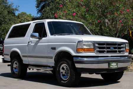 Used-1992-Ford-Bronco-XLT.jpg