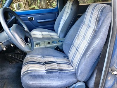 FrontSeats.jpg