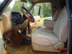 bronco_interior_003.jpg